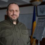 Скандал навколо АОЗ: в ЗМІ розповіли, як дії Умєрова і його оточення підривають обороноздатність України