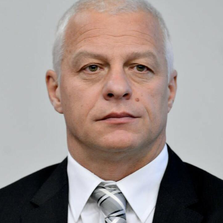 Маски зірвано?