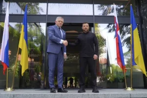Зеленський про розмову з Фіцо: Словаччина підтримує Україну в русі до ЄС