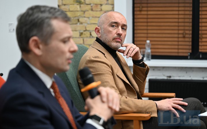 Нова країна репортаж з публічного інтервю Марченка і Пишного