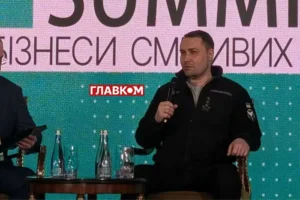 Буданов пояснив, чому Україні потрібно продавати зброю під час війни