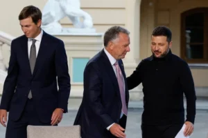 Зеленський пояснив, чому посланці Трампа приїхали до Києва потягом, а не літаком